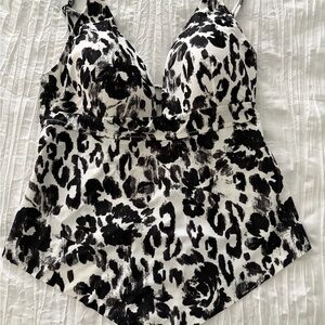 Bar III Black and White Leopard Print Swim Tankini Top